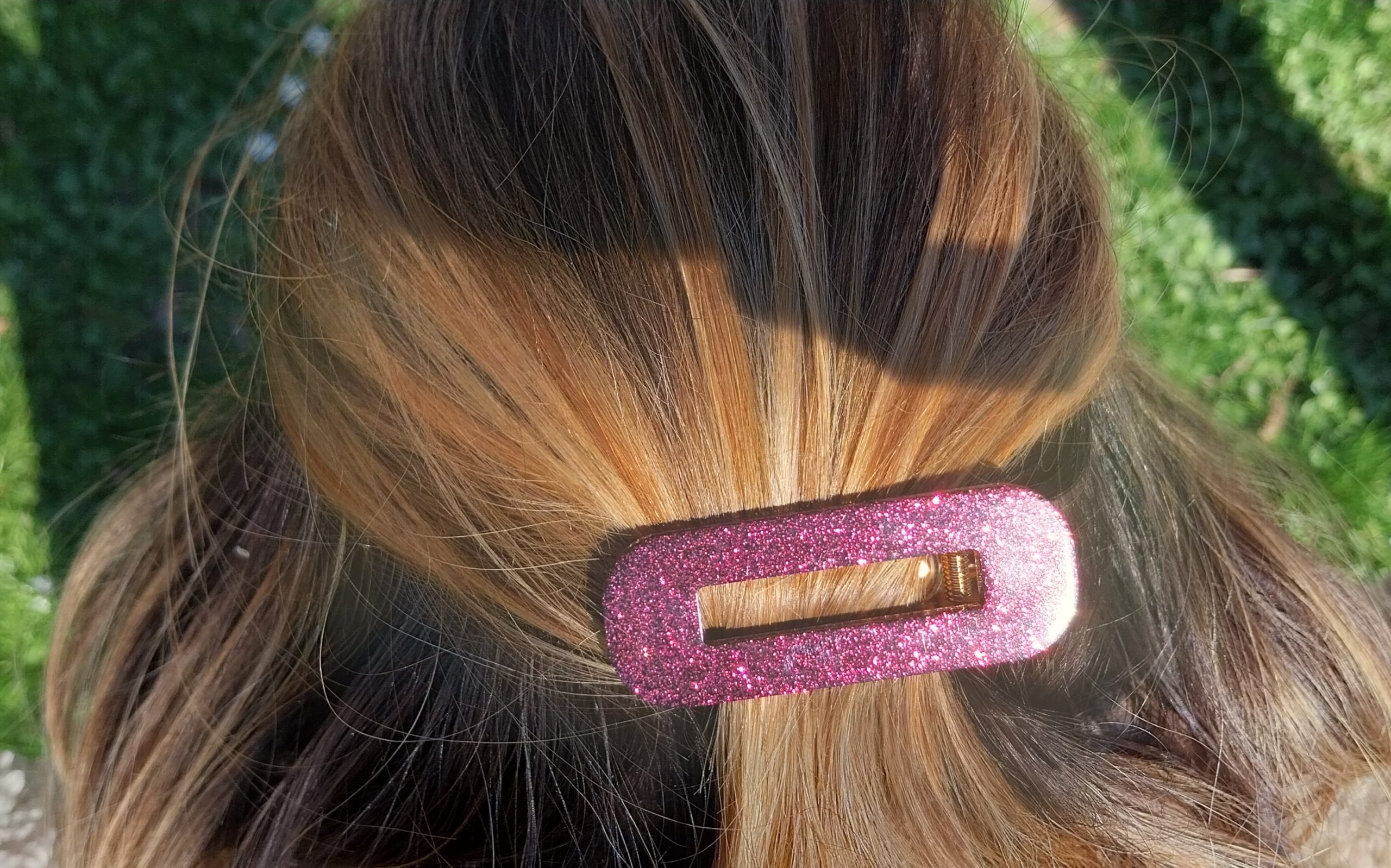 Barrette pourpre paillettes cheveux