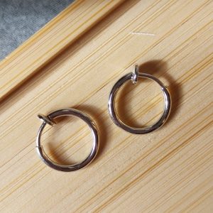 Créoles clips rondes lisses argentées 13mm
